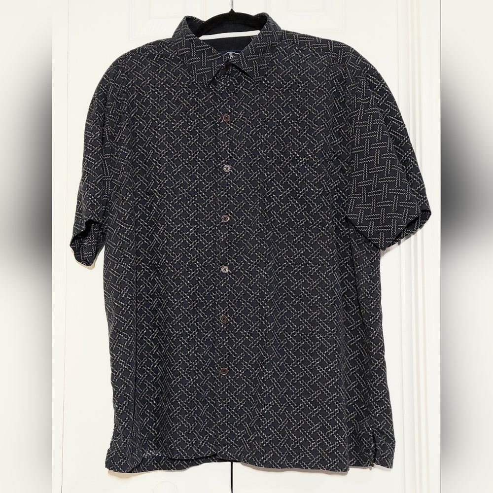 Nat Nast Shirt, Size XL, Silk Blend, Dark Blue, Criss-Cross Pattern